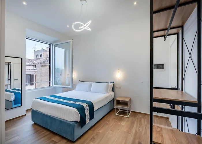 Belltower Elegans 4*